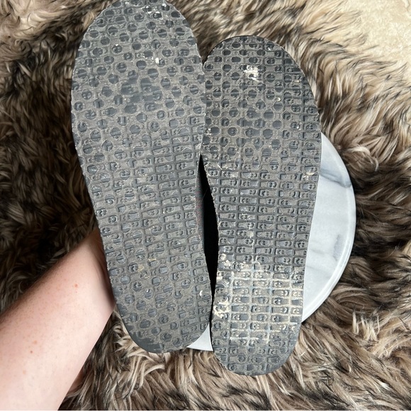 Sanuk Shorty Sidewalk Surfer Loafer - Picture 6 of 11